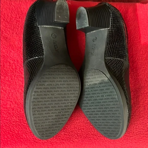 Hotter Black Heels - Picture 6 of 7